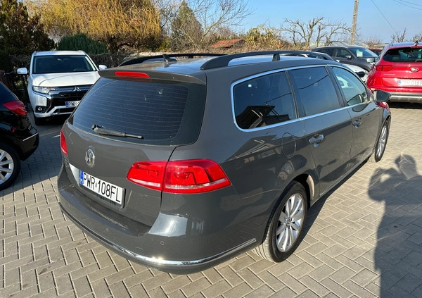 Volkswagen Passat cena 38900 przebieg: 184000, rok produkcji 2013 z Piekary Śląskie małe 631